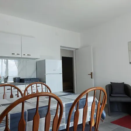 Apartmani Mare Novi Vinodolski Exterior photo